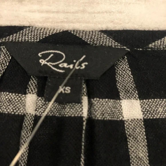 Rails Black and white Long Sleeve Plaid Checkered Ruffle Small Babydoll Blouse - Picture 3 of 4